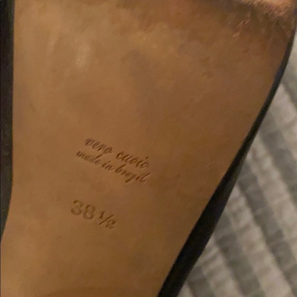 Max Azria runway shoes only worn twice. - Picture 6 of 8